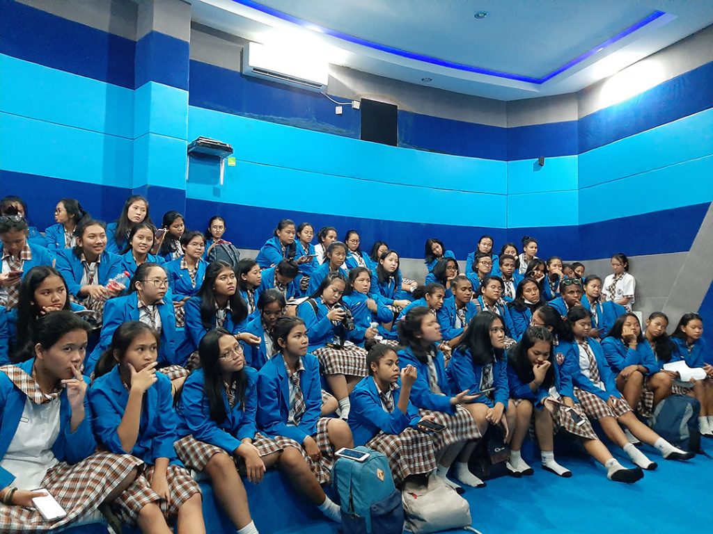 SMA Santa Maria Yogyakarta Berkunjung ke Museum Gumuk Pasir