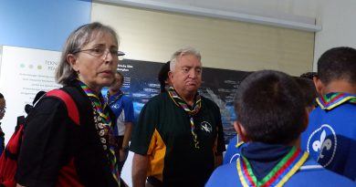 Kunjungan Scouts of New Caledonia ke Museum Gumuk Pasir